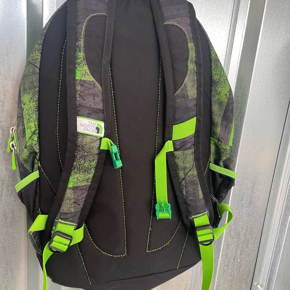 Northface Recon Squash Backpack - image 6